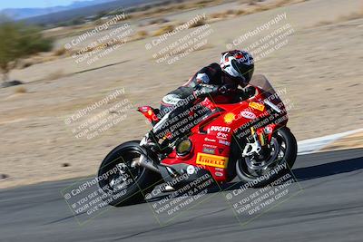 media/Jan-09-2022-SoCal Trackdays (Sun) [[2b1fec8404]]/Turn 8 (1045am)/